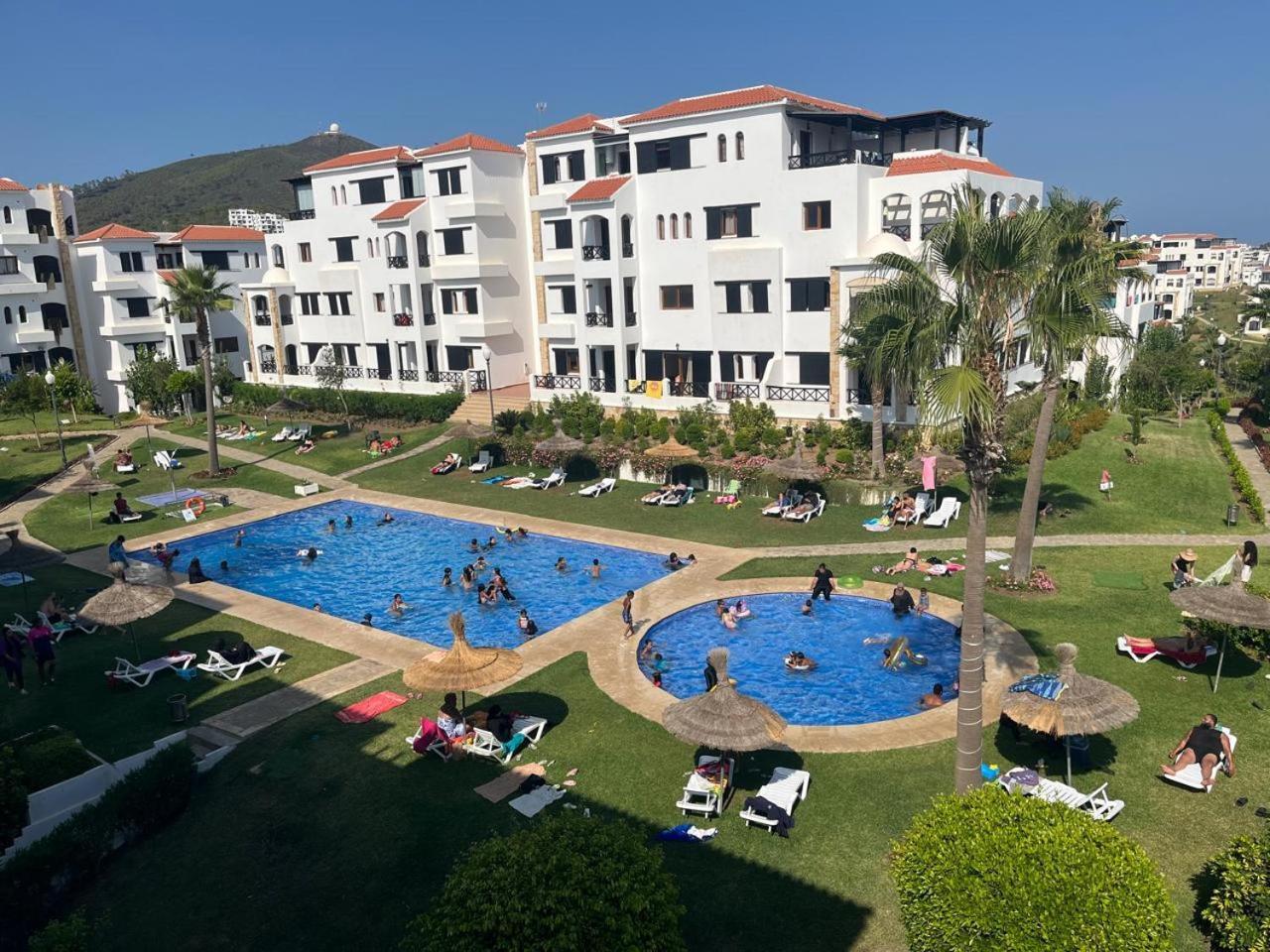Lilac'S Garden Vue Piscine M'Diq Oda fotoğraf