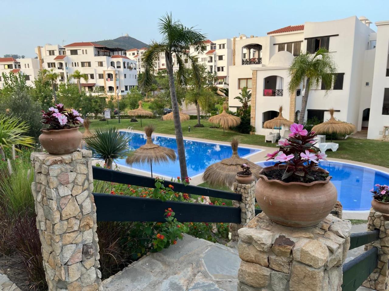 Lilac'S Garden Vue Piscine M'Diq Oda fotoğraf